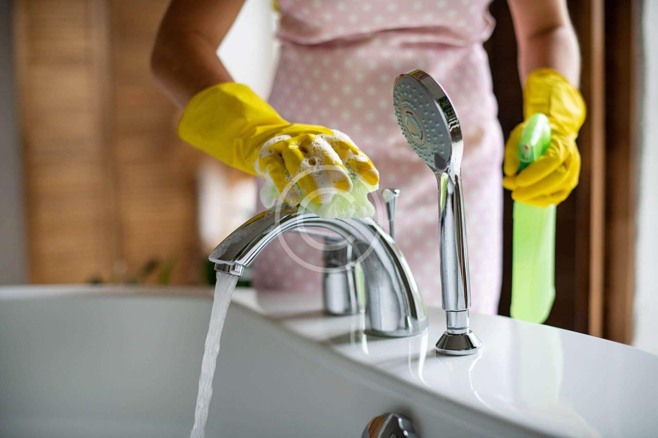 50 Cleaning Tips and Tricks - Easy Home Cleaning Tips